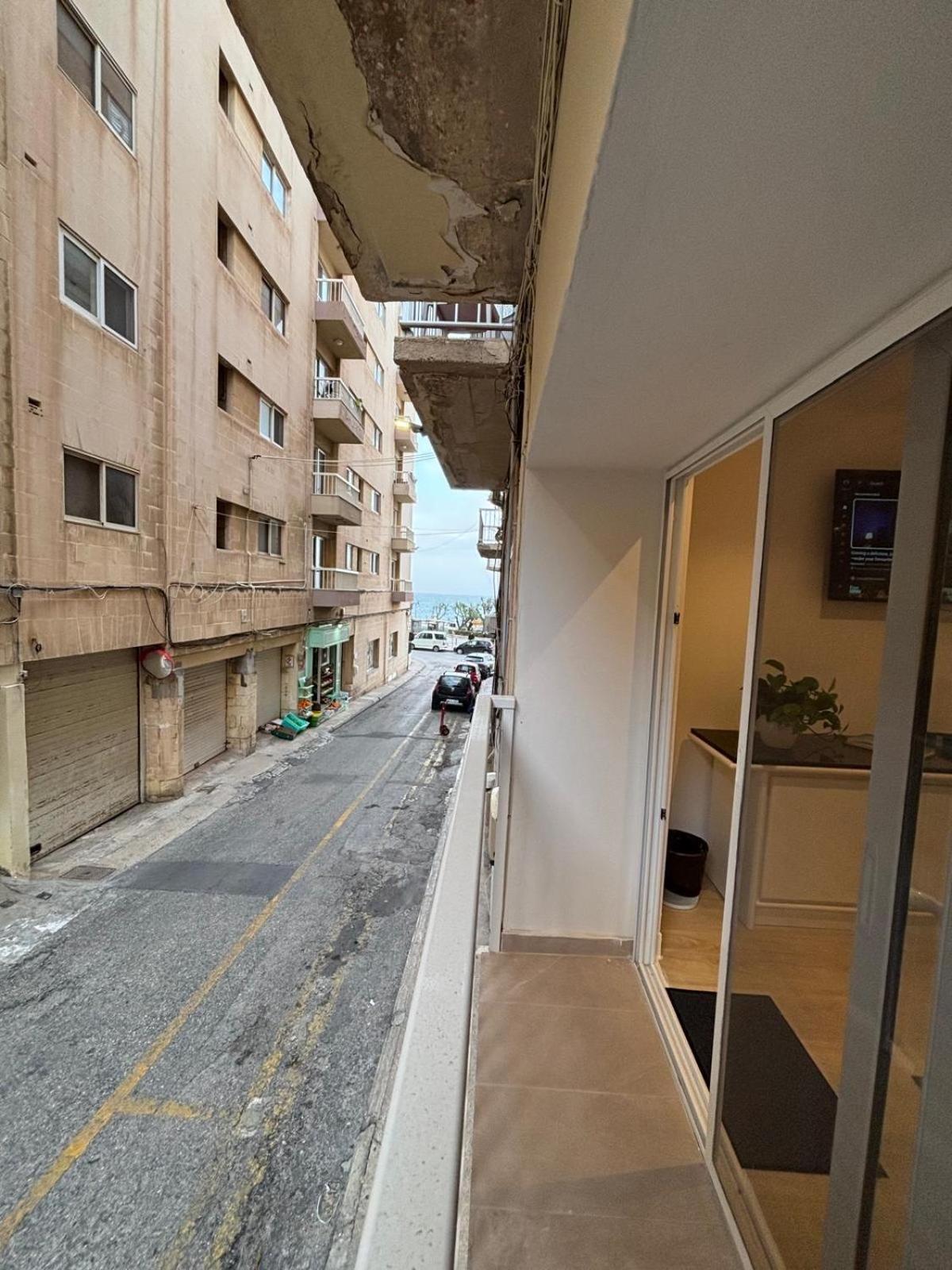 Maisonette In Center Sliema
